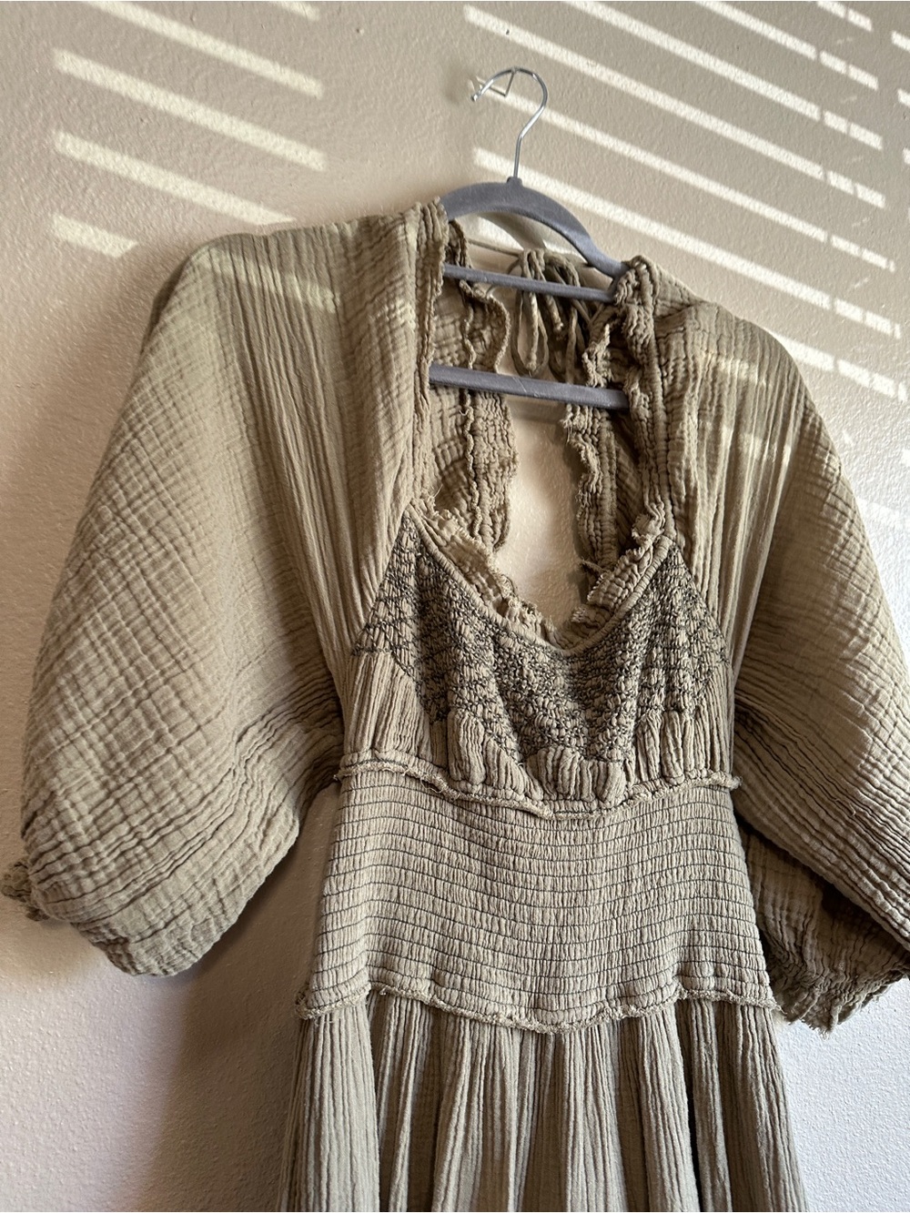 FP TOLEDO Embroidered midi dress - Picture 6 of 10